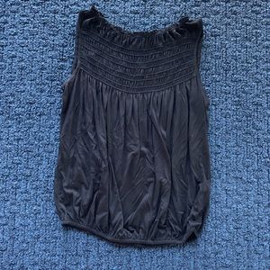 Black rouched sleeveless top